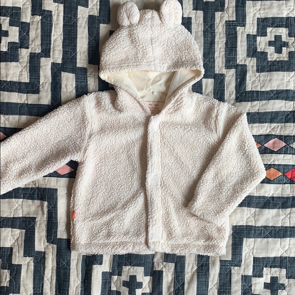 Magnificent Baby Cute Bear Jacket Magnets 18-24M